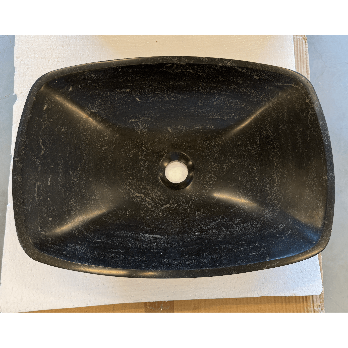 Dark Cosmo No.5 - ELVV Servanter i stein